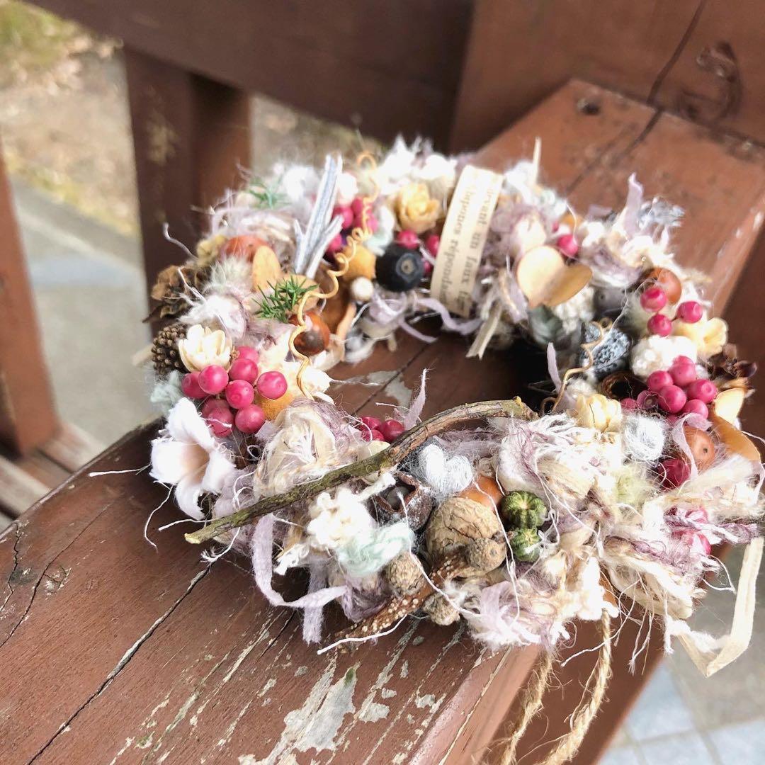 ドライフラワーリース　ドライフラワースワッグ　ユーカリ　ラナンキュラス  紫陽花