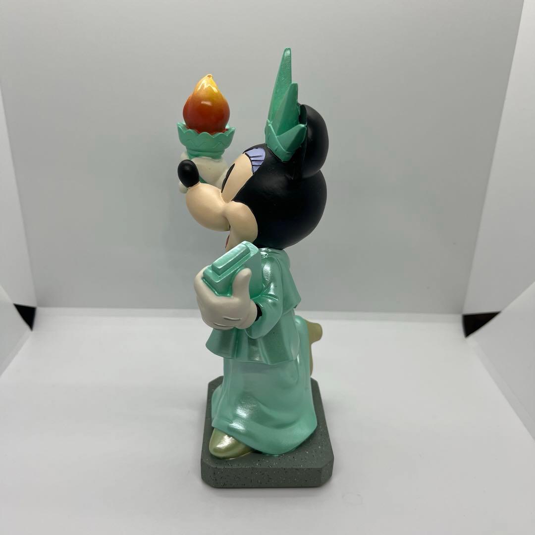 ディズニーストア NY 自由の女神 ミニーマウス 置物 フィギュア - メルカリ