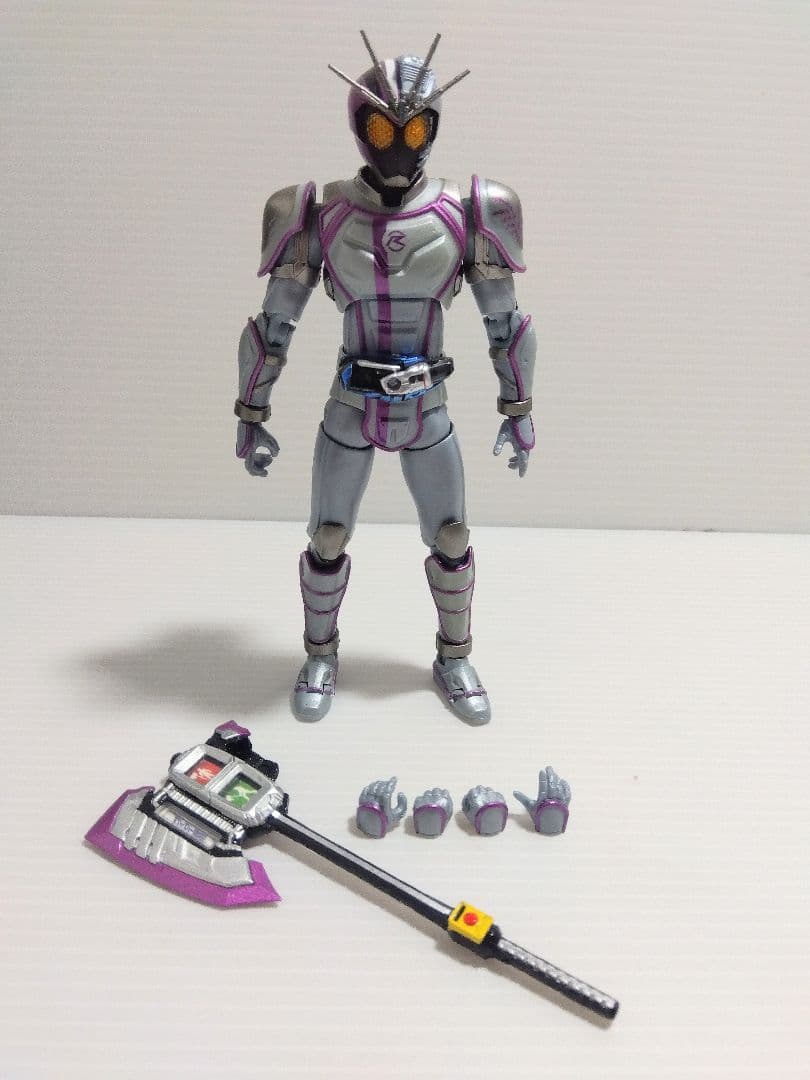 s.h.figuarts 仮面ライダードライブシリーズ　仮面ライダーチェイサー