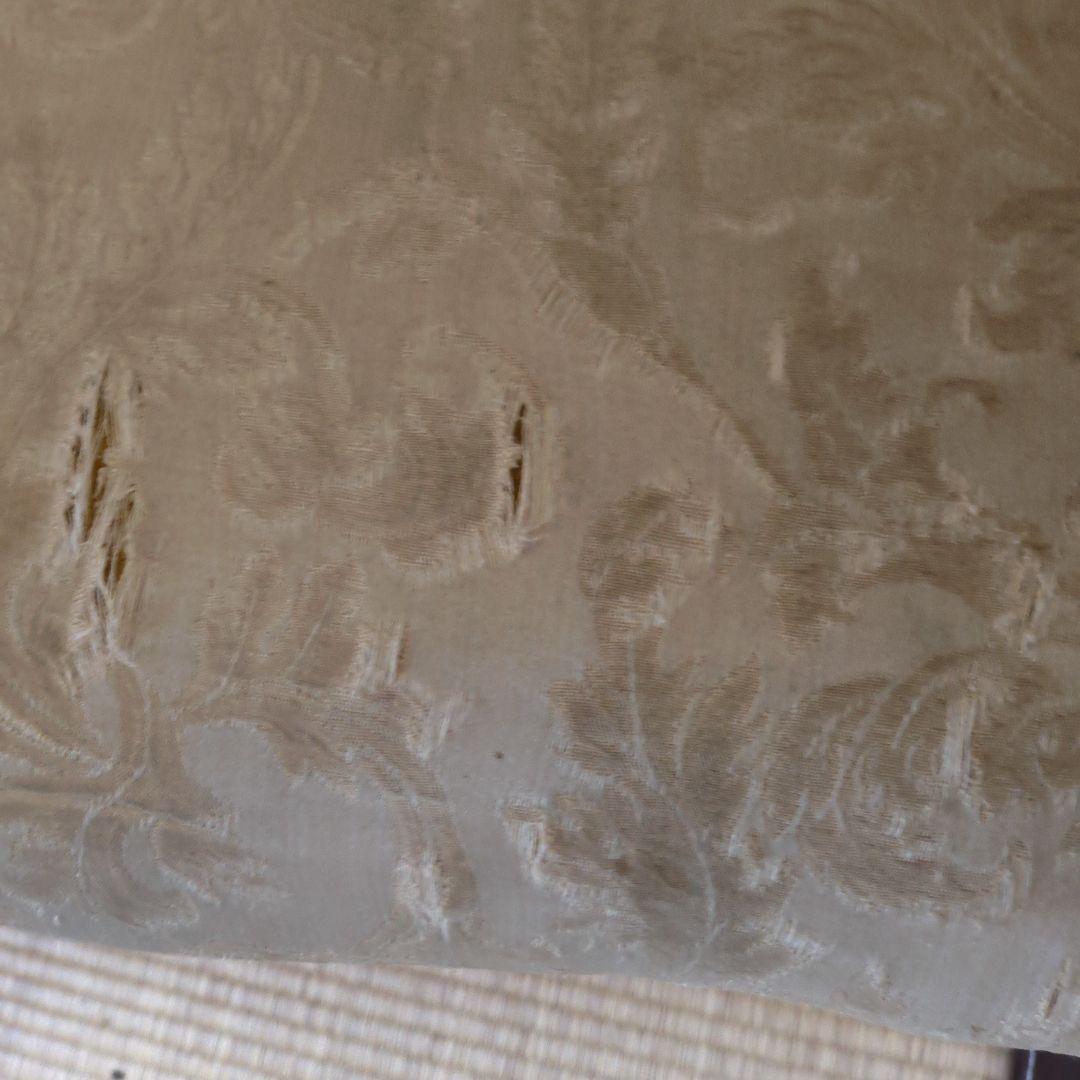 ロココ調　ホワイト クラシックチェア 使用感あり　ホワイト植木鉢金のなる木