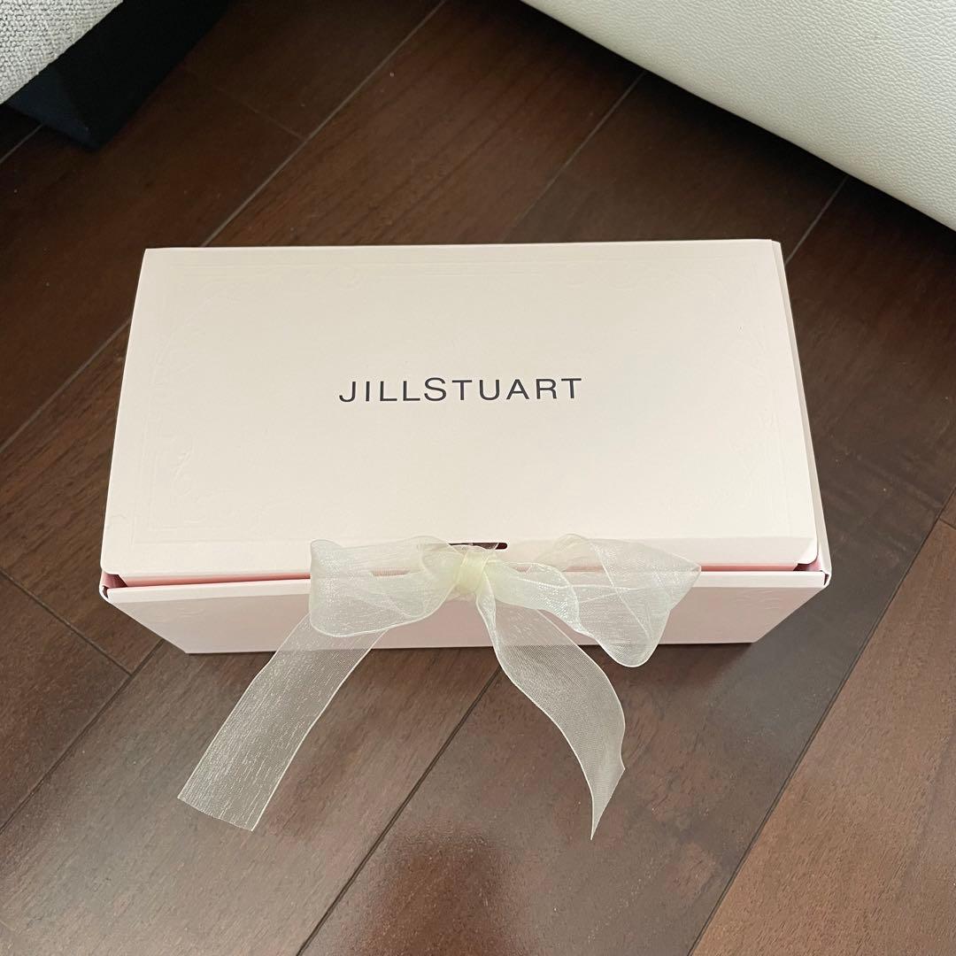 ジルスチュアート ギフトボックス - メルカリ