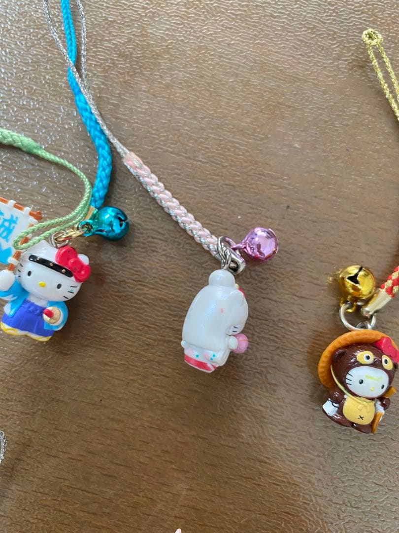 ハローキティ ご当地ストラップ他 29個セット