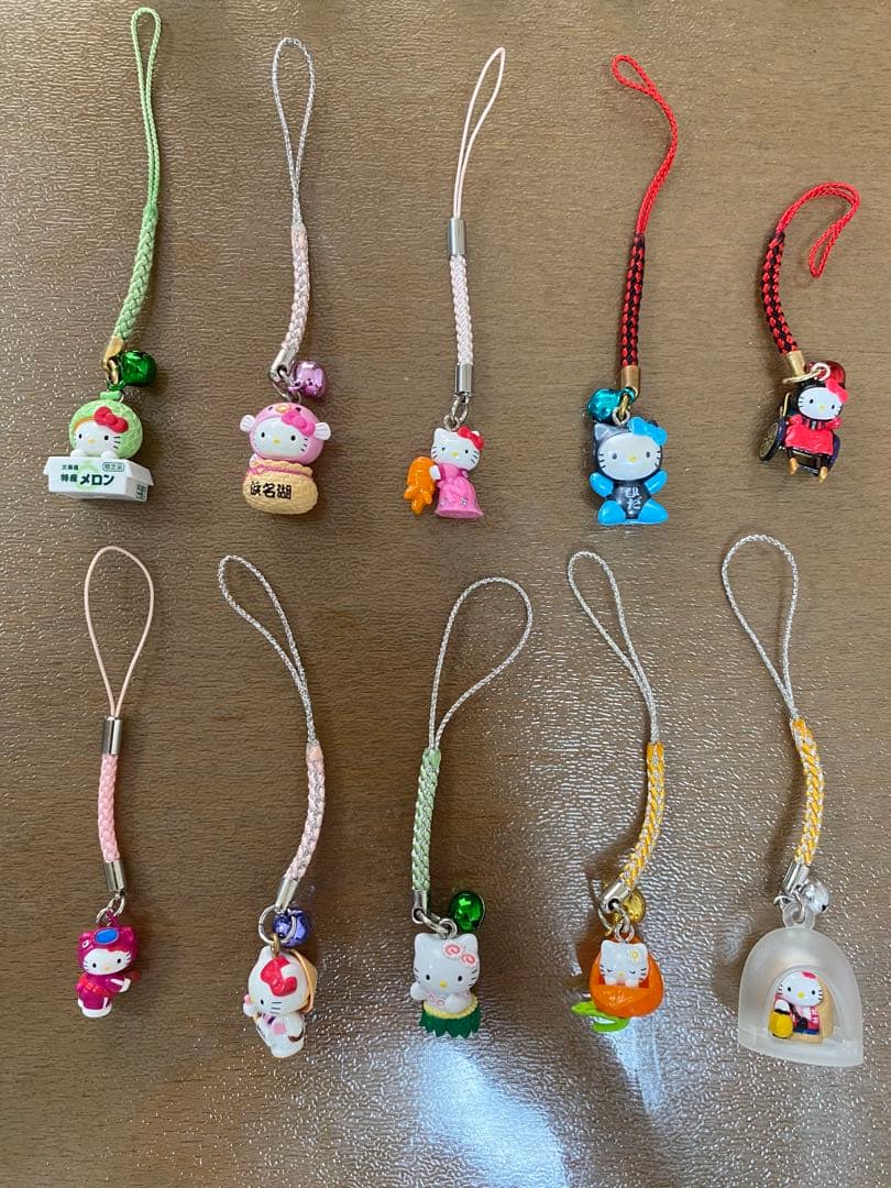 ハローキティ ご当地ストラップ他 29個セット