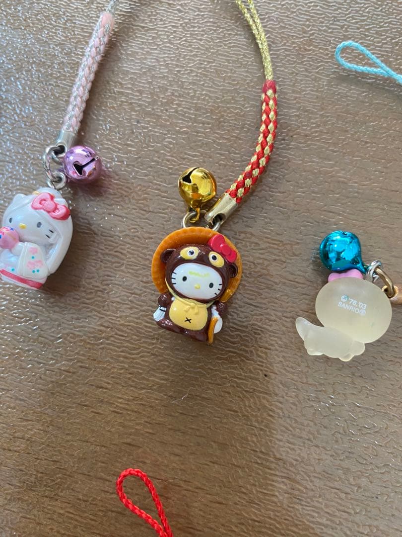 ハローキティ ご当地ストラップ他 29個セット