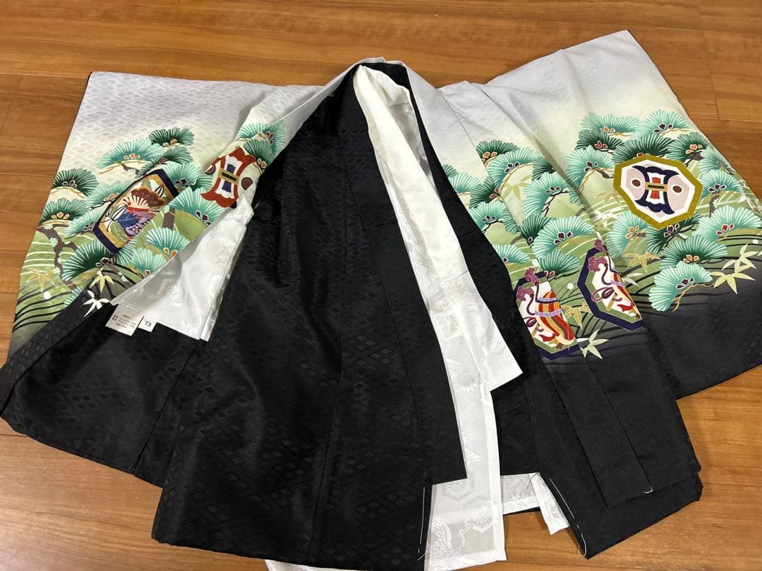 子供用 七五三 着物 鶴と松のデザイン