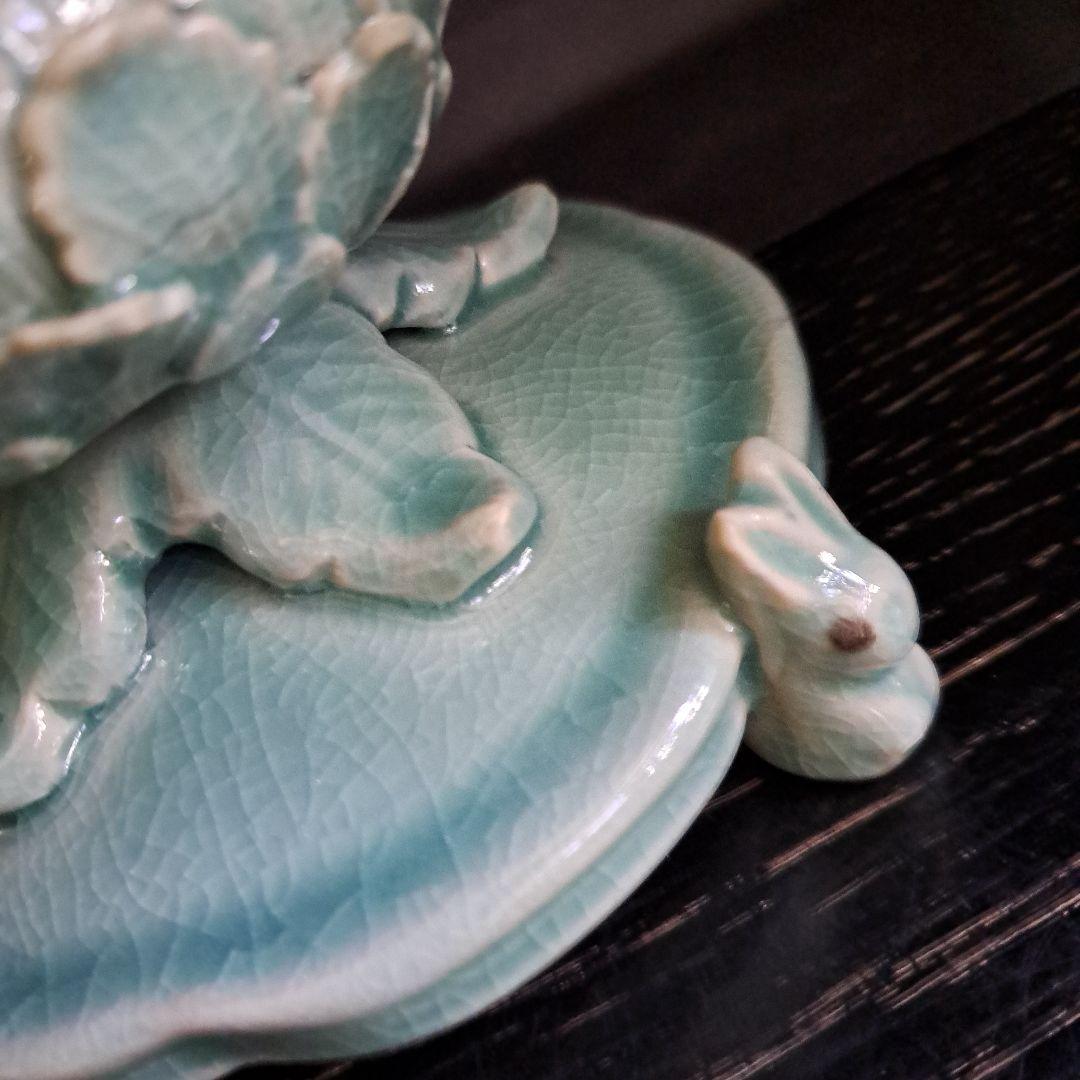 茶道具 青磁蓮型 香炉 三兎台 陽刻蓮型 細密技巧 透し火屋 海青造