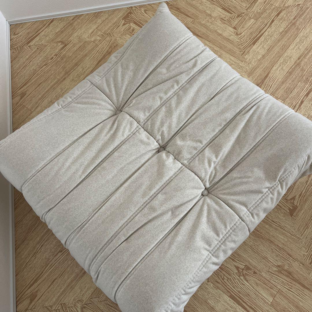 リーンロゼ トーゴ 50周年限定生地　パフ ベージュ DENDEN オットマン