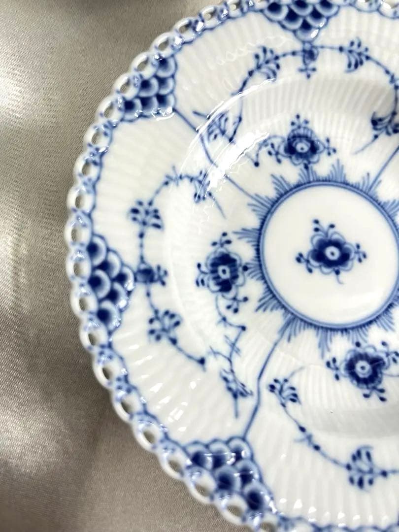 【未使用】稀少★ロイヤルコペンハーゲン　フルレース　ディーププレート15㎝