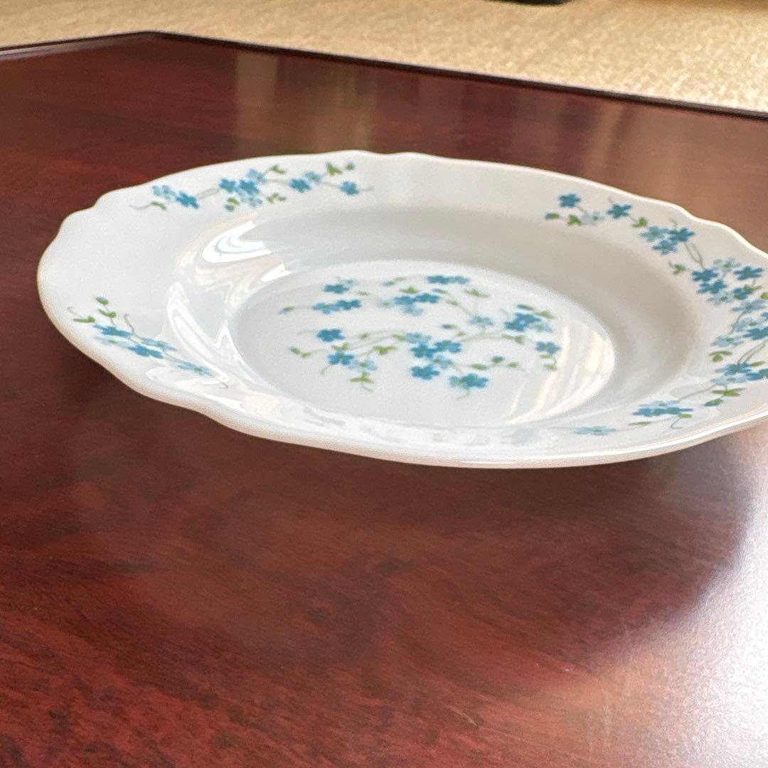 アルコパルarcopalお皿 白地に青い小花 4枚セット フランス製 - メルカリ