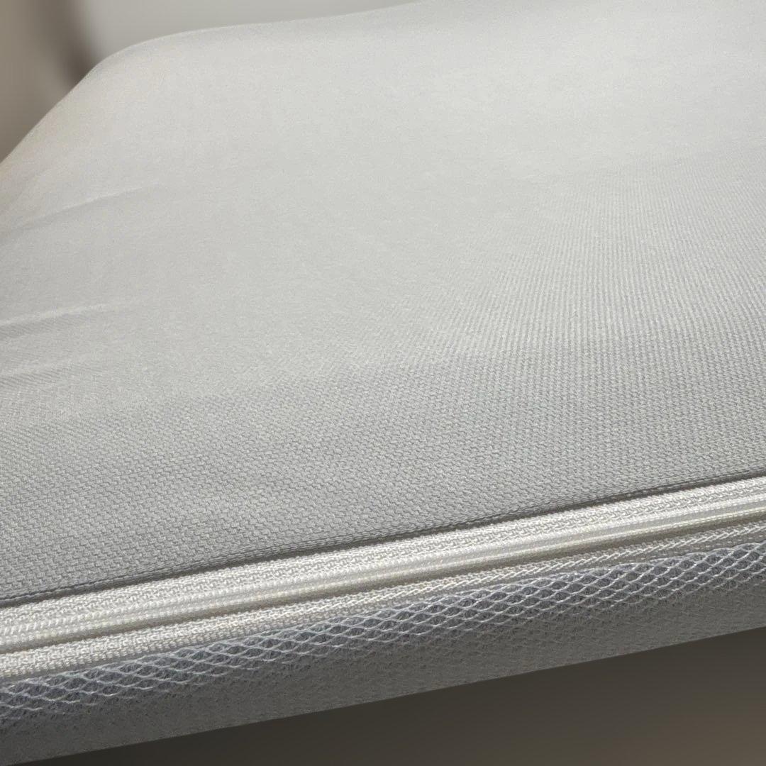 カインズ　グレー ノンスプリングマットレス190*238*5cm ファミリー用