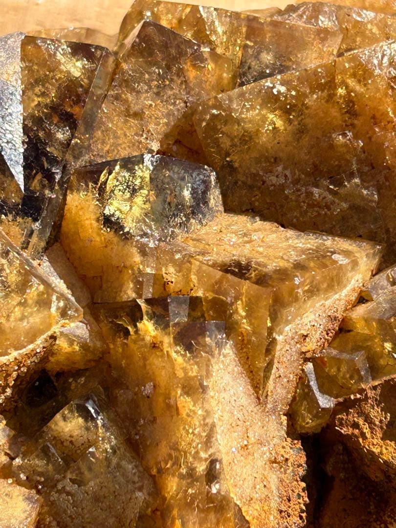 最高品質のフローライトゴールドの輝きがとてもゴージャスです‼️大特価SALE