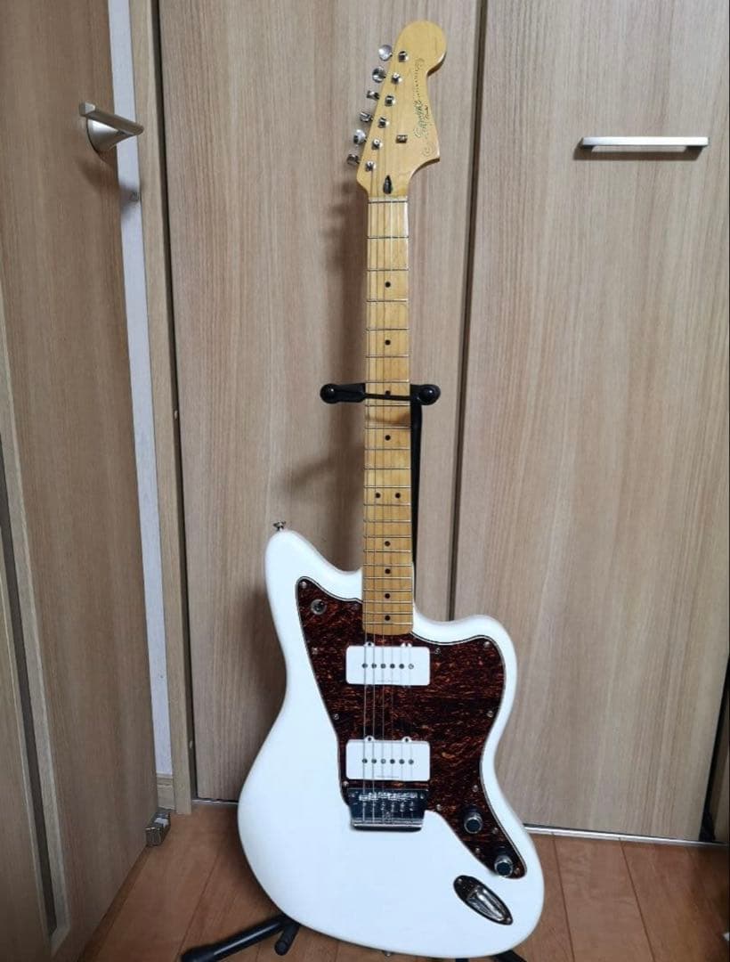 【*！様 Squier Vintage Modified ジャズマスター