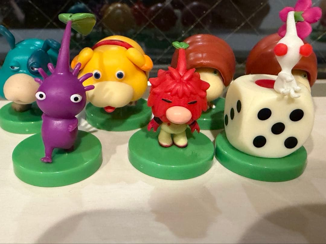 チョコエッグ ピクミン まとめ割り有 バラ売り可 - メルカリ