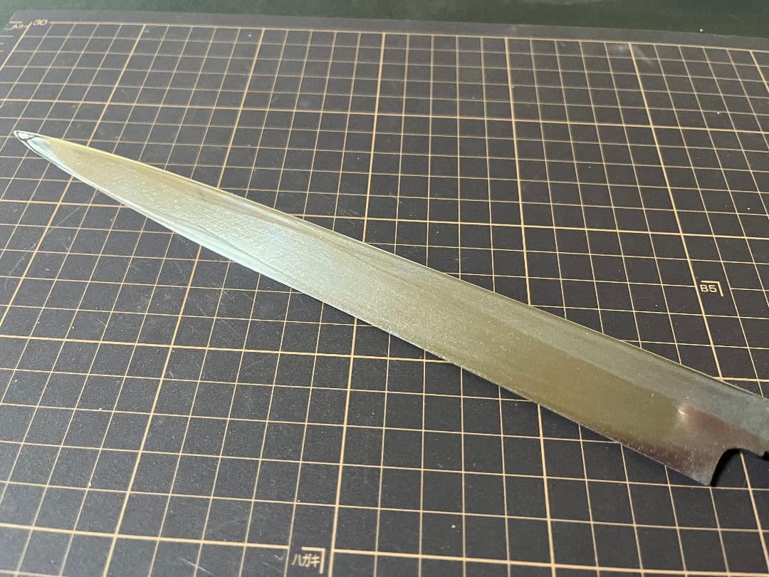 かね惣 柳刃包丁 鏡面 フグ引き 刃渡り24cm ８寸 水牛柄