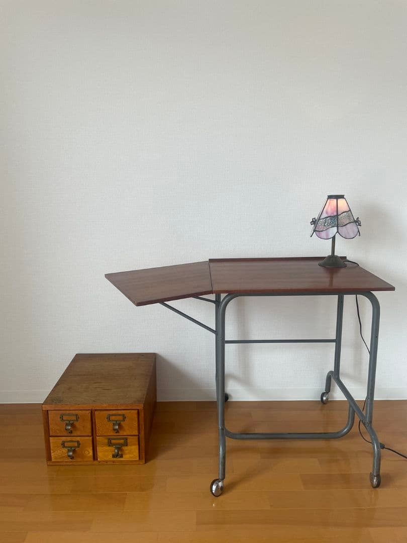 karf購入 デンマーク製 ビンテージ ドロップリーフ サイズテーブル ワゴン