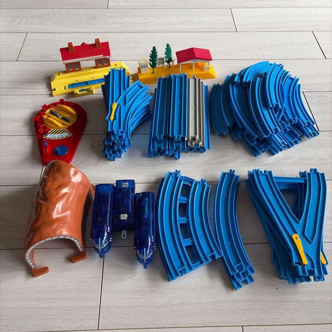 プラレール まとめ売り たくさん レール 電車 - メルカリ