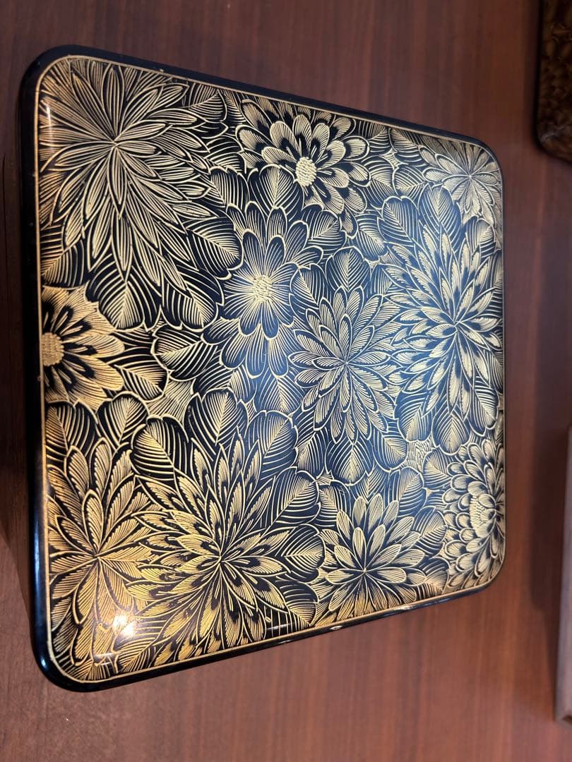 輪島塗　6.5寸\"2段重箱　菊彫り詰め沈金　長期保管品　2個セット