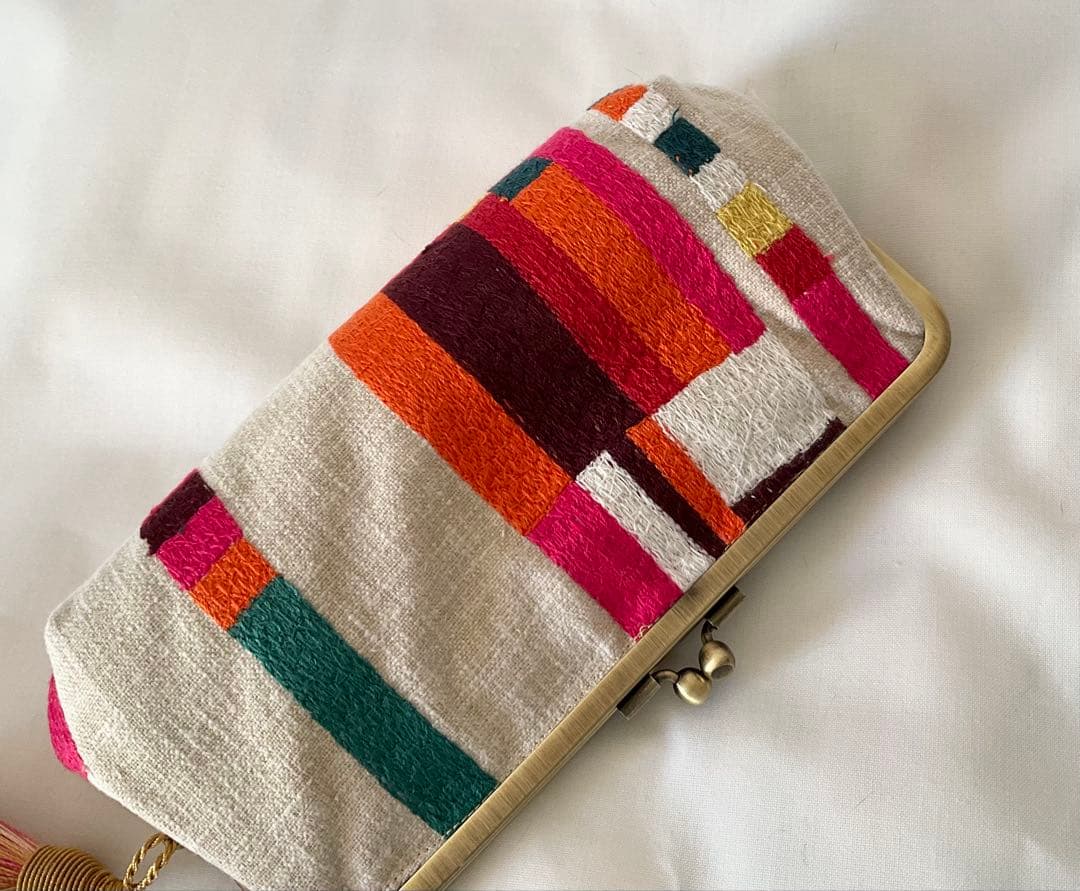 イギリス iliv 社　ARTURO シンプル　がま口長財布