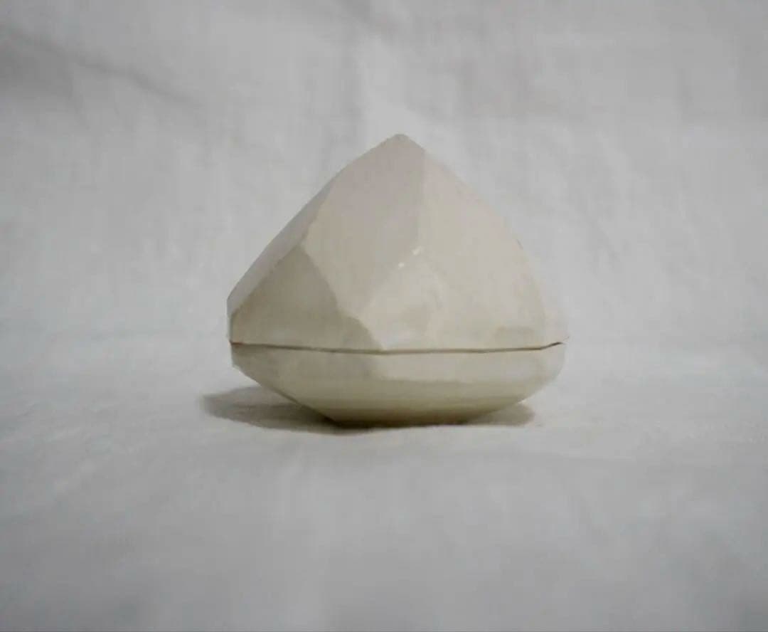 中里花子_ 蓋物　ダイアモンド　塩入れ