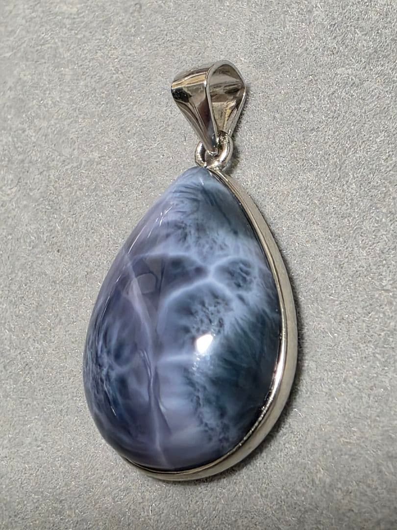 ドミニカ共和国産　ペクトライト　パープルラリマー　ペンダント　S925