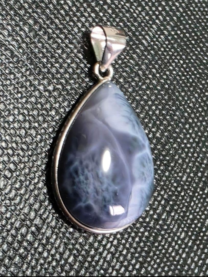 ドミニカ共和国産　ペクトライト　パープルラリマー　ペンダント　S925