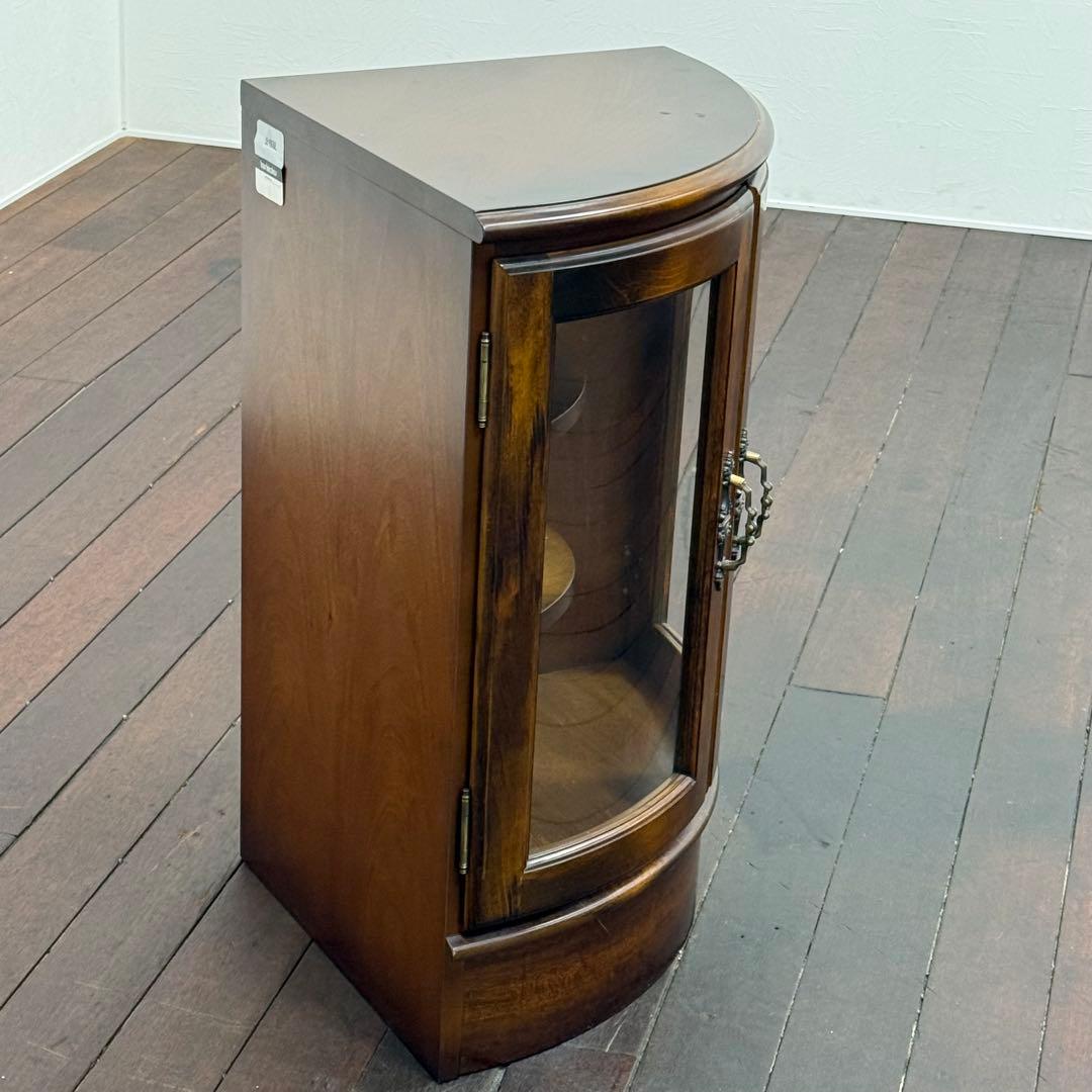 H21K20c カリモク コロニアル ガラスコーナーキャビネット