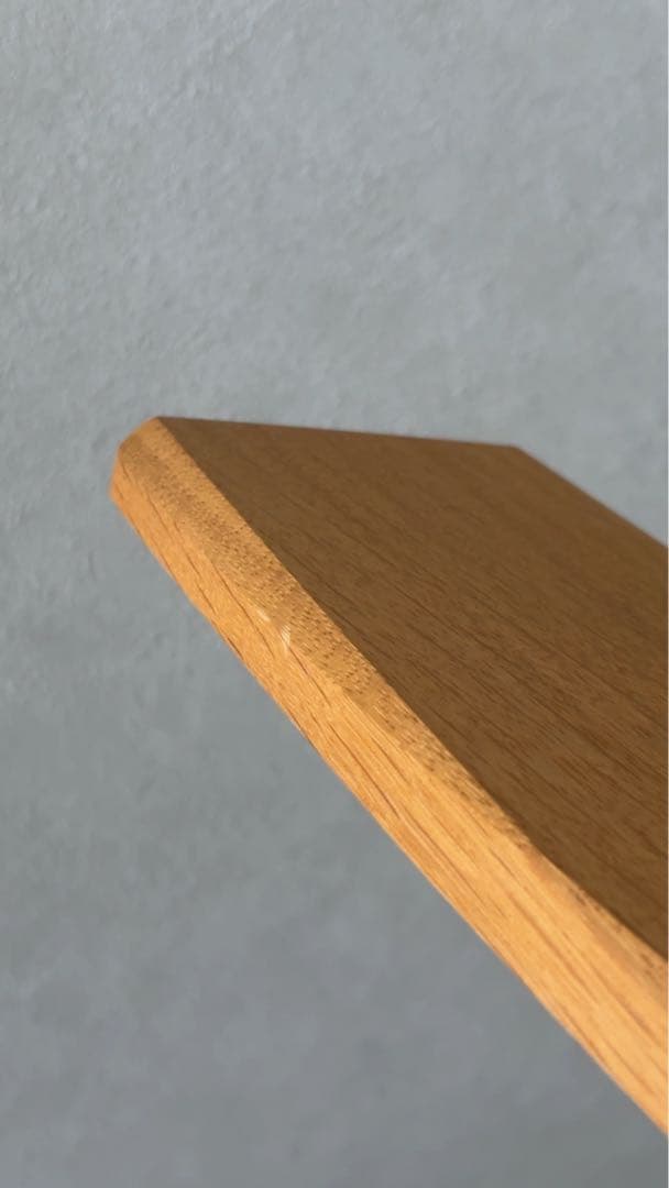 高塚和則　壁掛け棚　ミズナラ②