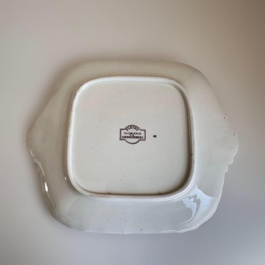 フランスアンティーク　サルグミンヌ　FLEURY