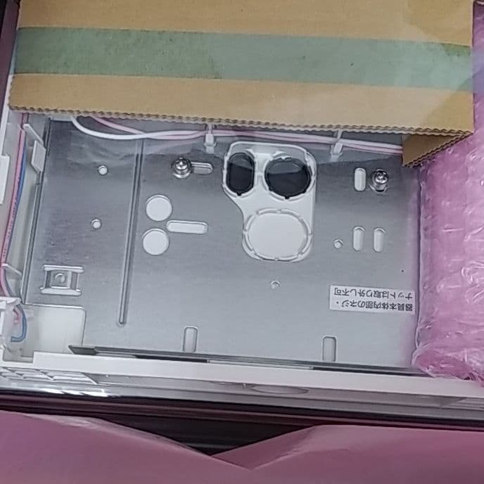 パナソニック誘導灯３個