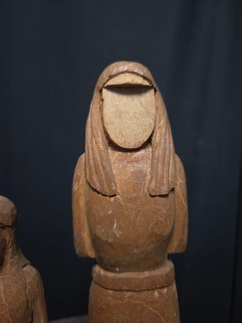 3点専用です！2体セット木製の女性像？オブジェ　キリスト教系の雰囲気　お祈り
