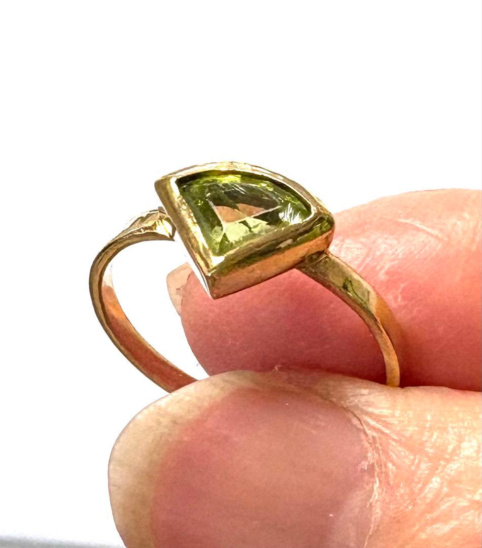 ペリドット扇形リング