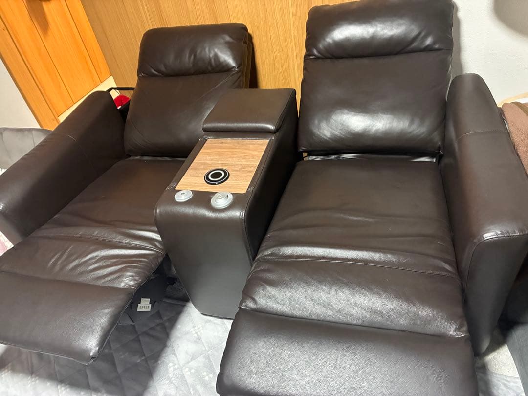 【美品】ニトリ 電動 リクライニングソファ ダークブラウン
