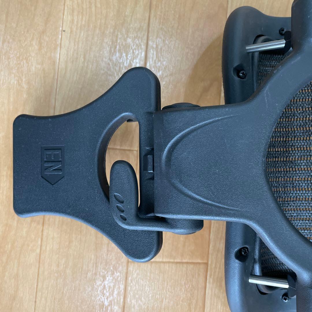 アーロンチェア　ヘッドレスト　VendorGear