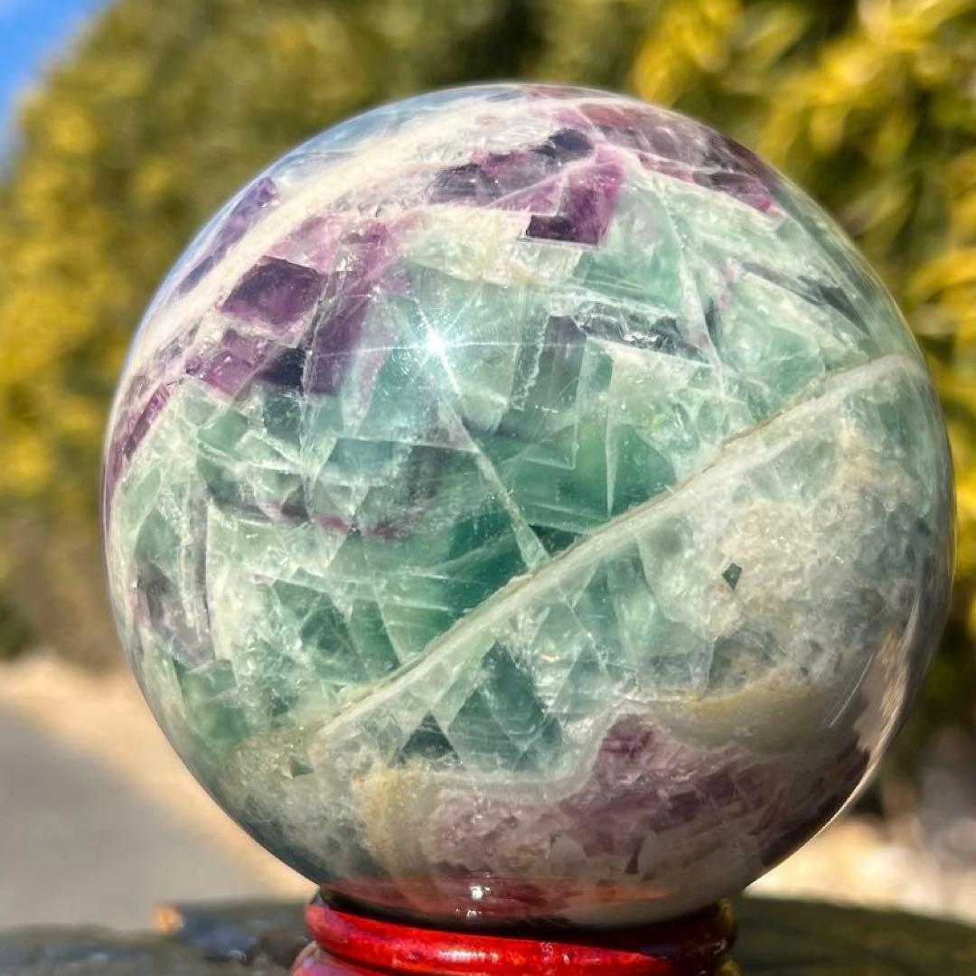✨魅惑の色彩✨神秘的な美麗スフィア✨マルチカラーフローライト 丸玉 天然石 原石