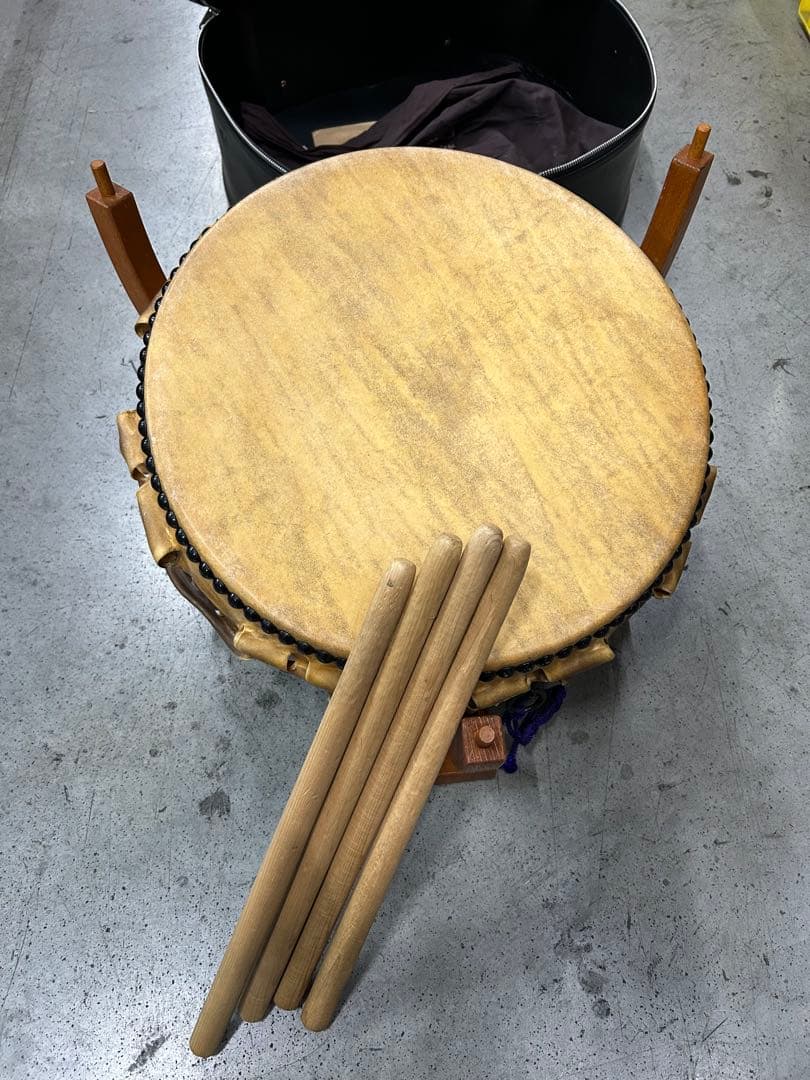 EF）平太鼓 和太鼓 平胴 本革 バチ 固定台 セット