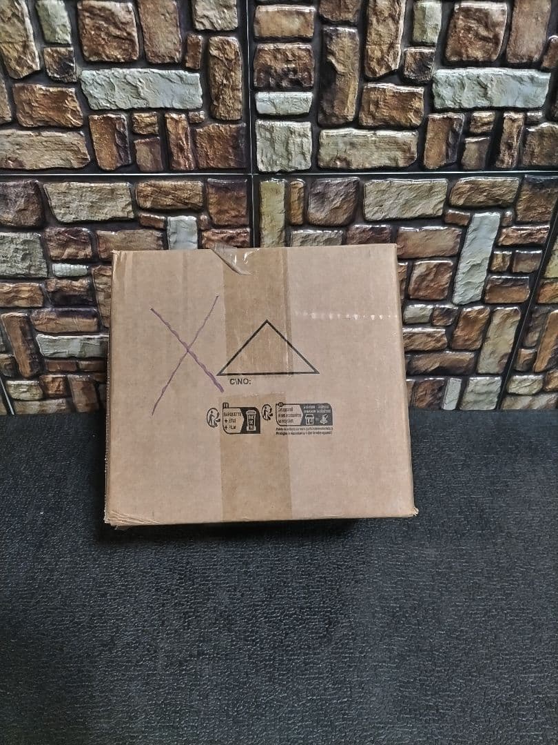 LEDムービングヘッド DJライト、40W RGBW ビームステージライト。DM