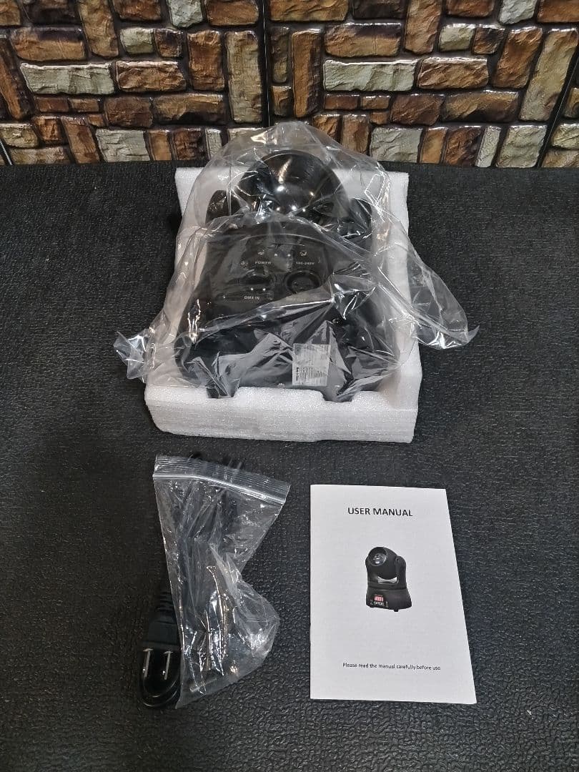 LEDムービングヘッド DJライト、40W RGBW ビームステージライト。DM