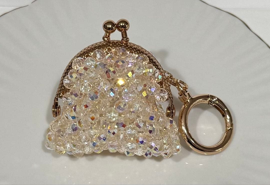 ビーズ がま口 小物入れ 小銭入れ ピルケース 黒 黄色 白 チャーム