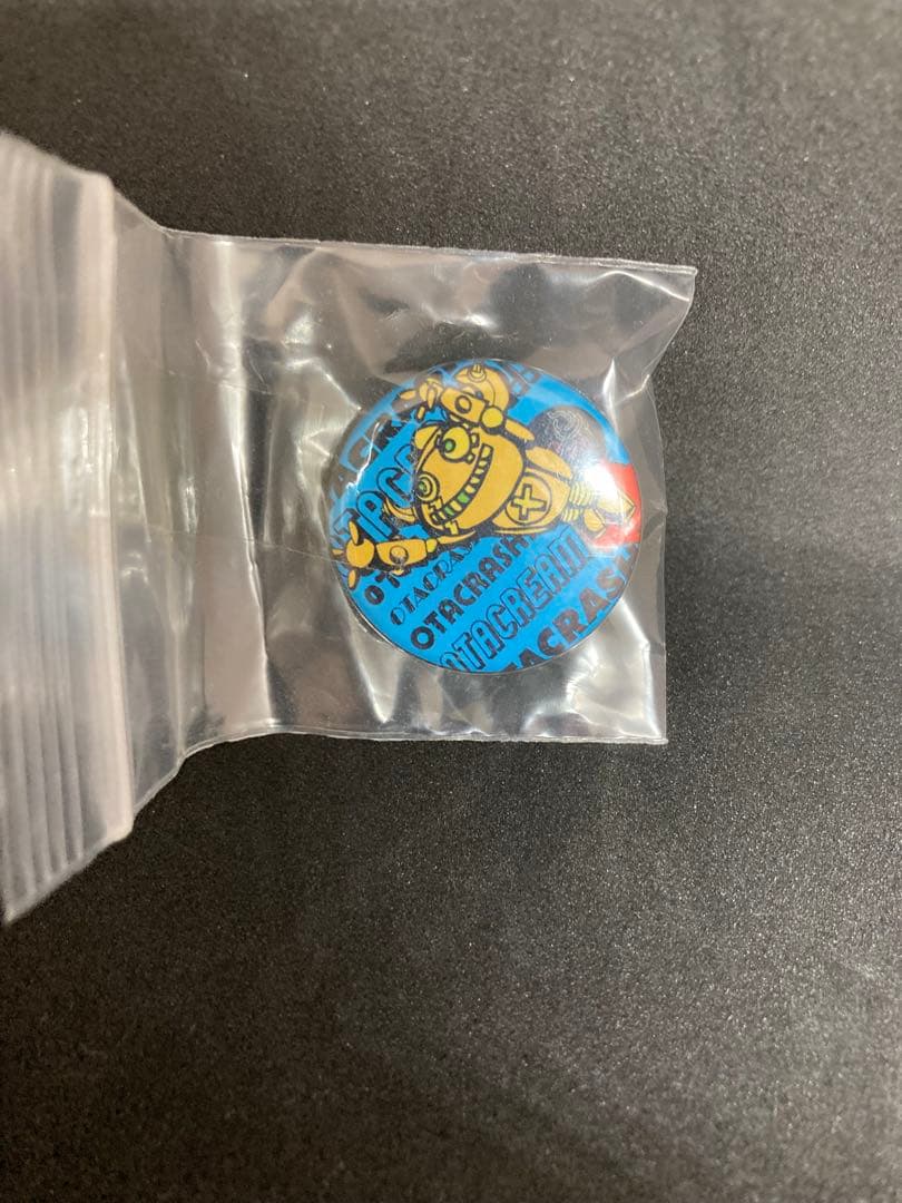 オタクリーム ピンバッジ ソフビフィギュアセット グッズ - メルカリ