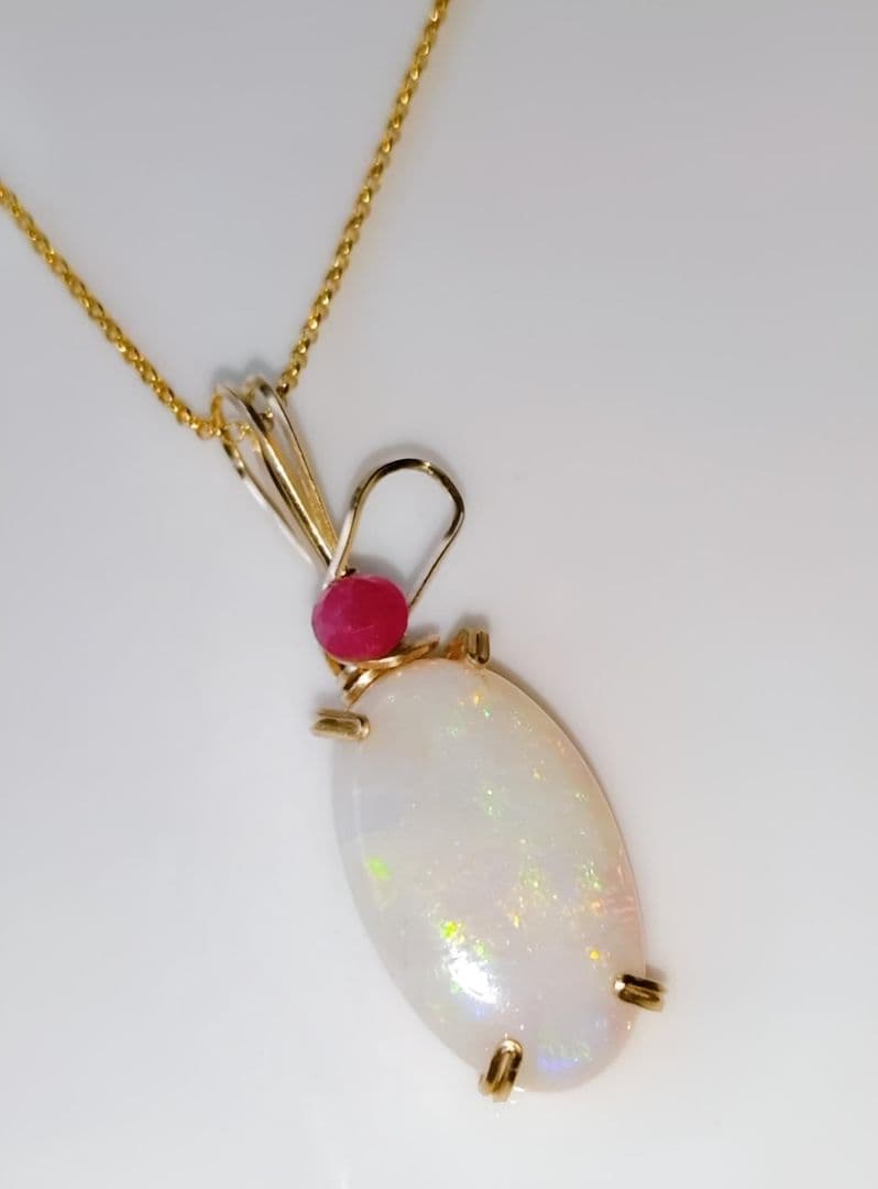 Kgf14 宝石ルース ウォーターオパール ルビー ペンダント トップ