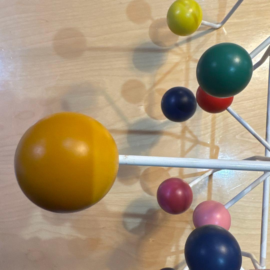 イームズ　ハングイットオール