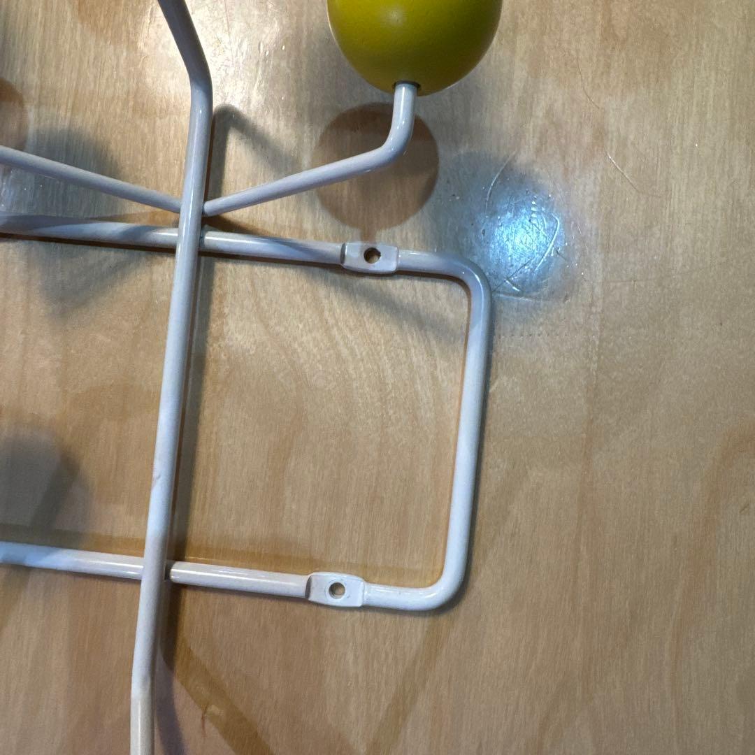 イームズ　ハングイットオール