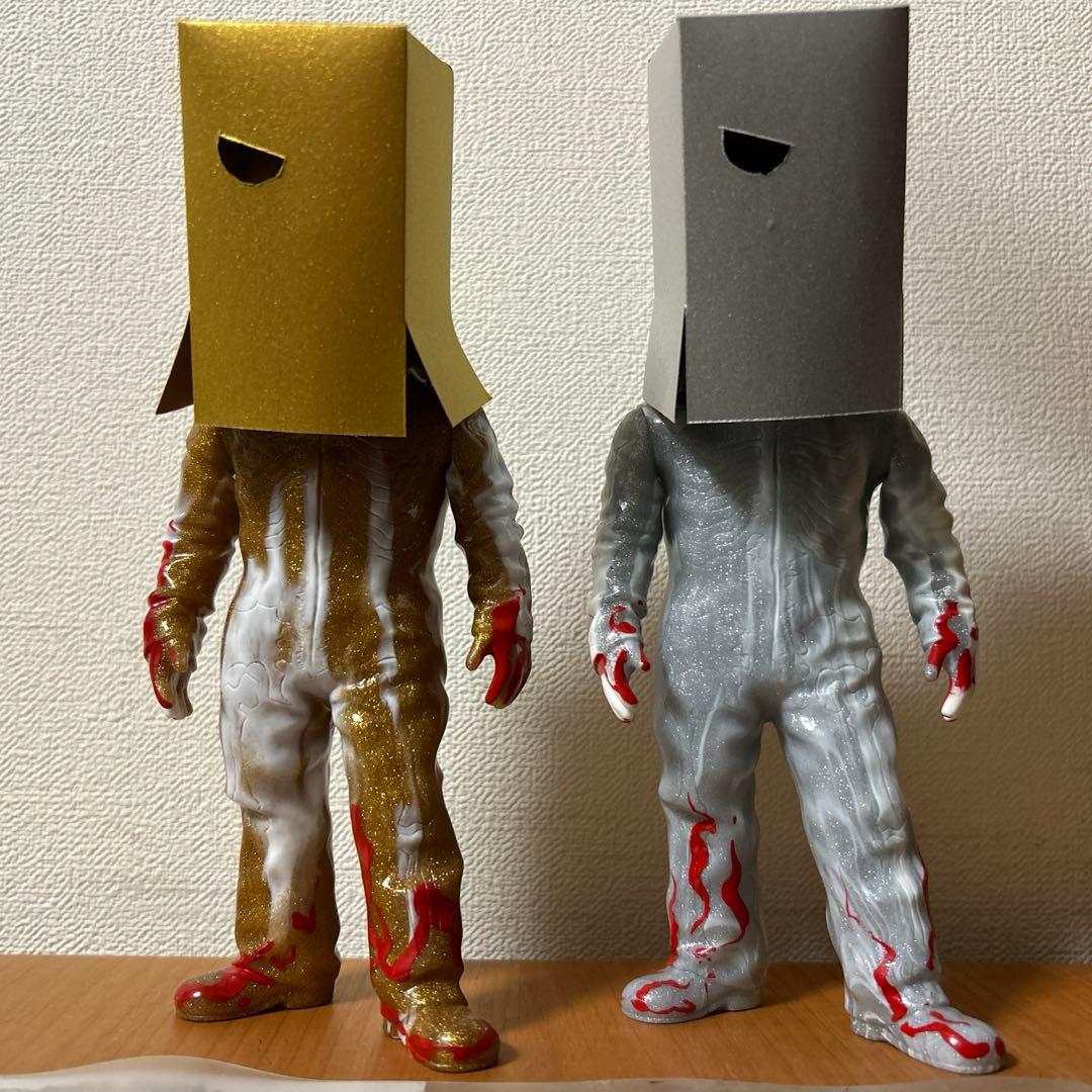 BALZACスカルマン ソフビ 頭の紙袋付き - メルカリ