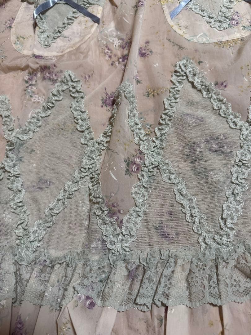 さえら Akiakane アキアカネ サロンエプロン クリーム色