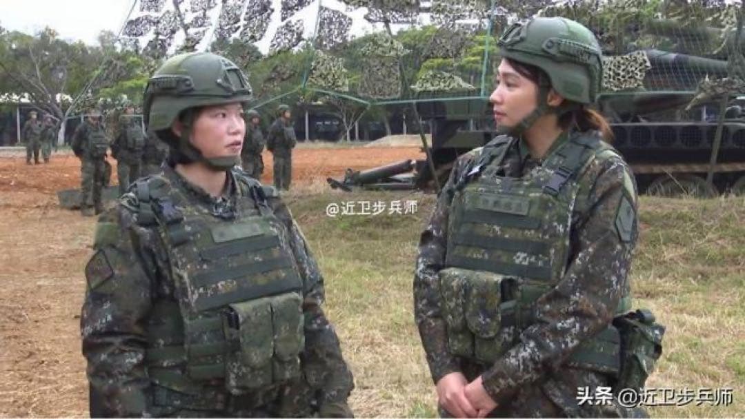 中華民国国軍　台湾軍　EMBH-105ヘルメット XL MICH 最終値下