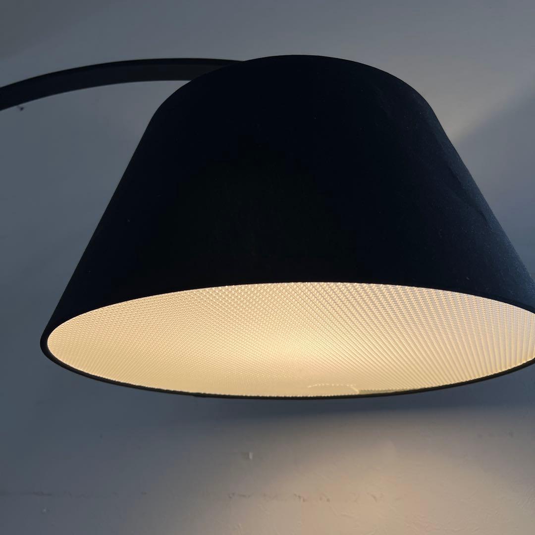 k500r122 モダンなアークフロアランプ アーチ型 高級感のある大理石