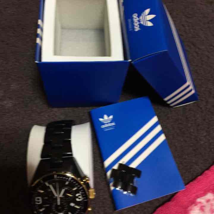 adidas腕時計 ブラック