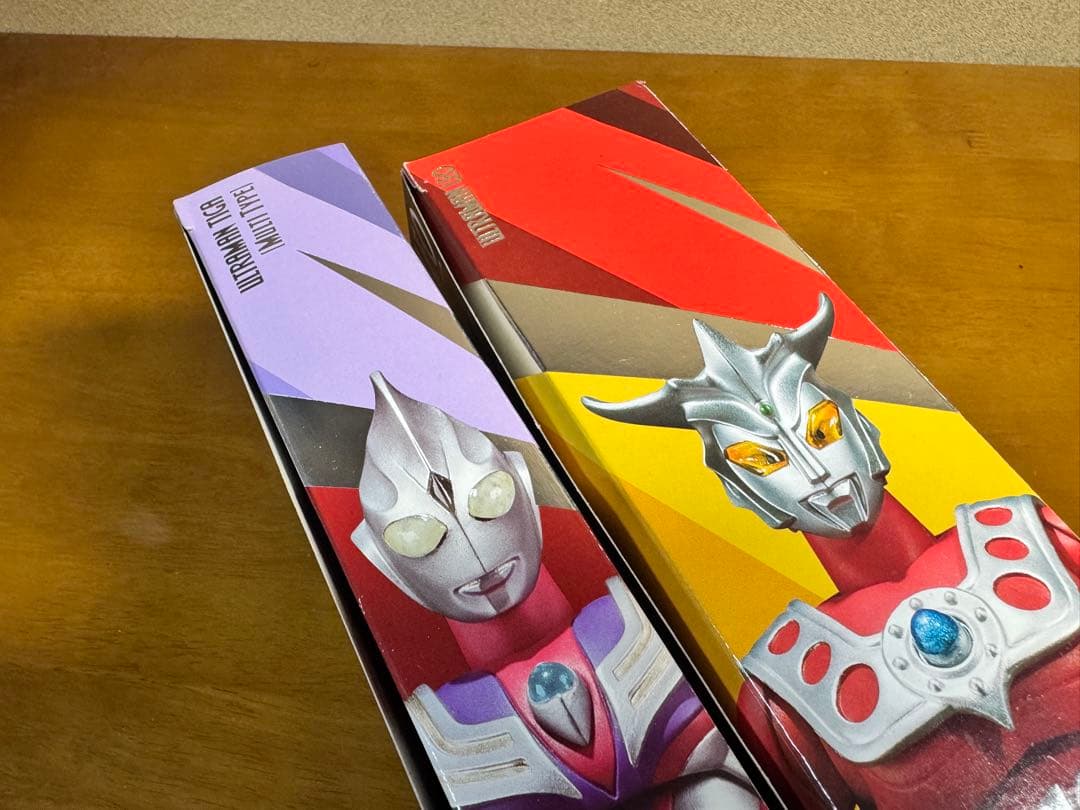 ウルトラアクト ウルトラマンレオ & ティガ 2種セット - メルカリ