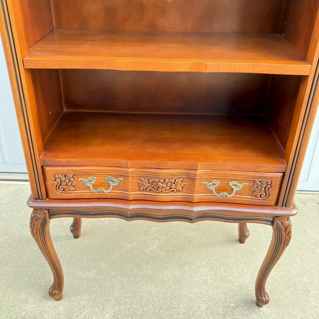 高級 イタリア家具 ブックケース キャビネット 輸入家具 ロココ調 猫脚