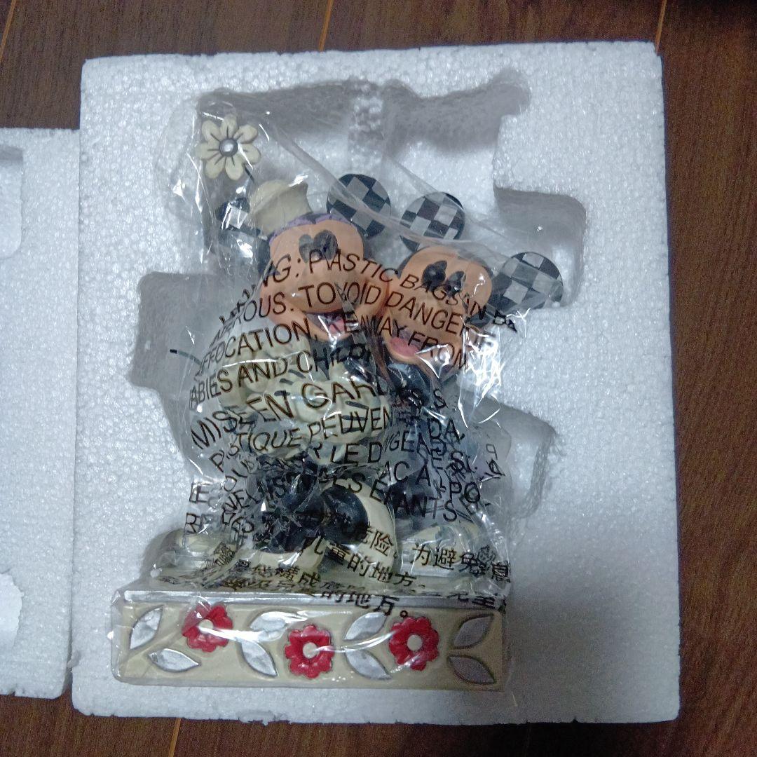 ミッキーミニーフィギュア